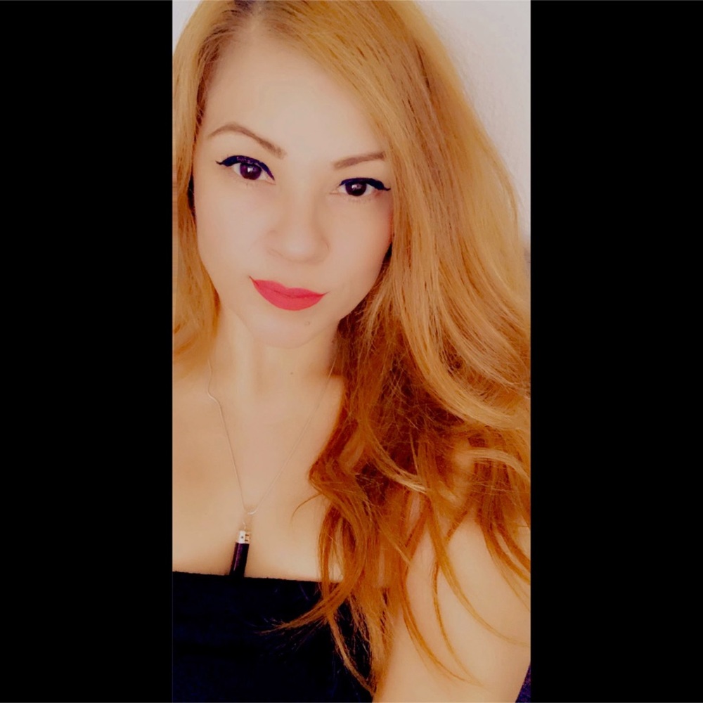 Meet your Posher, Raquel